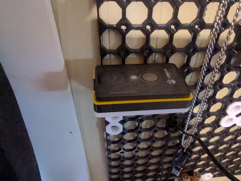 Giá đỡ góc vuông cho hệ thống Multiboard và thiết bị SenseCAP - Image 1