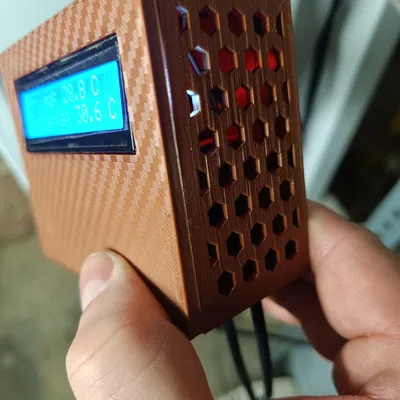 Bộ vỏ bảo vệ cho thiết bị giám sát nhiệt độ nồi hơi ESP32