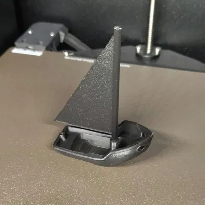 Mô hình 3DBenchy biến tấu thành thuyền buồm trang trí độc đáo