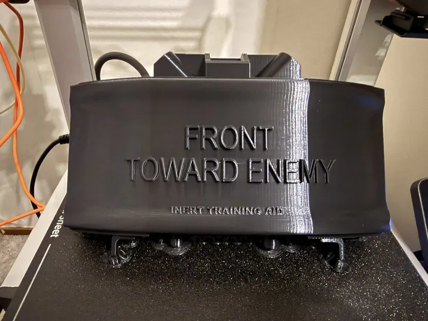 Vỏ case in 3D mô hình mìn Claymore cho Heltec Meshcore và Meshtastic - Image 1