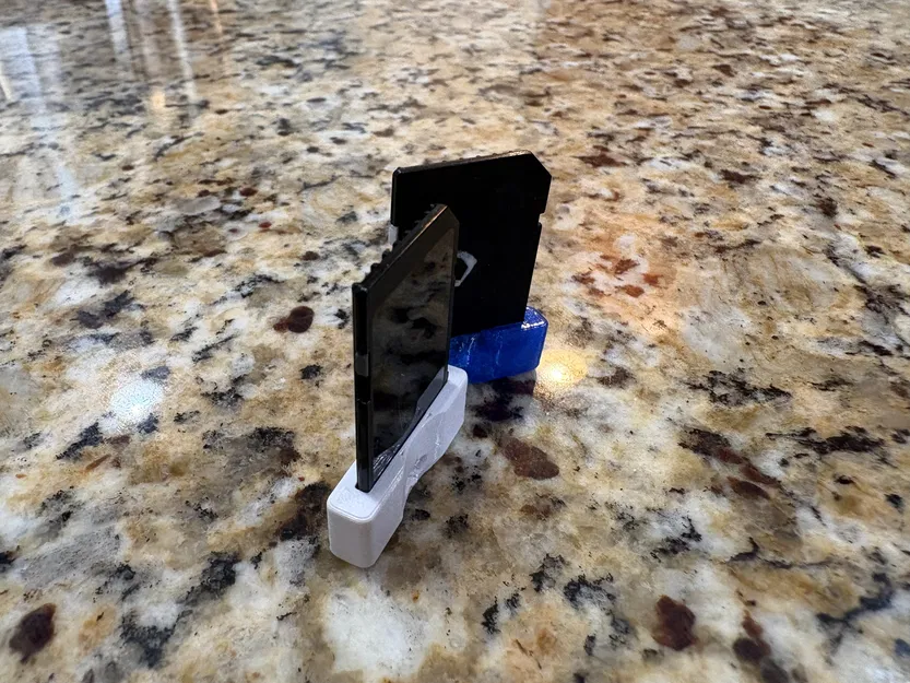 Tay cầm thẻ SD đơn giản - Image 4