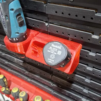 Giá treo máy khoan Makita 10.8V và pin cho bảng Allit ProfiPlus