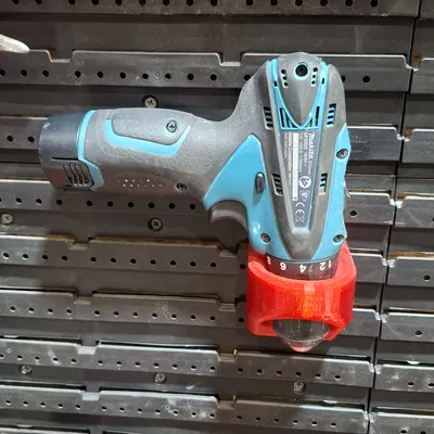 Giá treo máy khoan Makita 10.8V và pin cho bảng Allit ProfiPlus