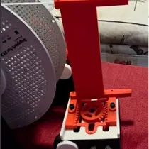 Bộ dẫn nhựa và thanh trượt cải tiến cho giá đỡ cuộn dây tải nặng