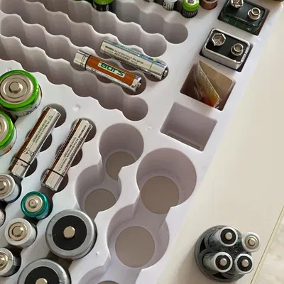 Bộ chuyển đổi và khay đựng 4 pin AAA sang cỡ pin D