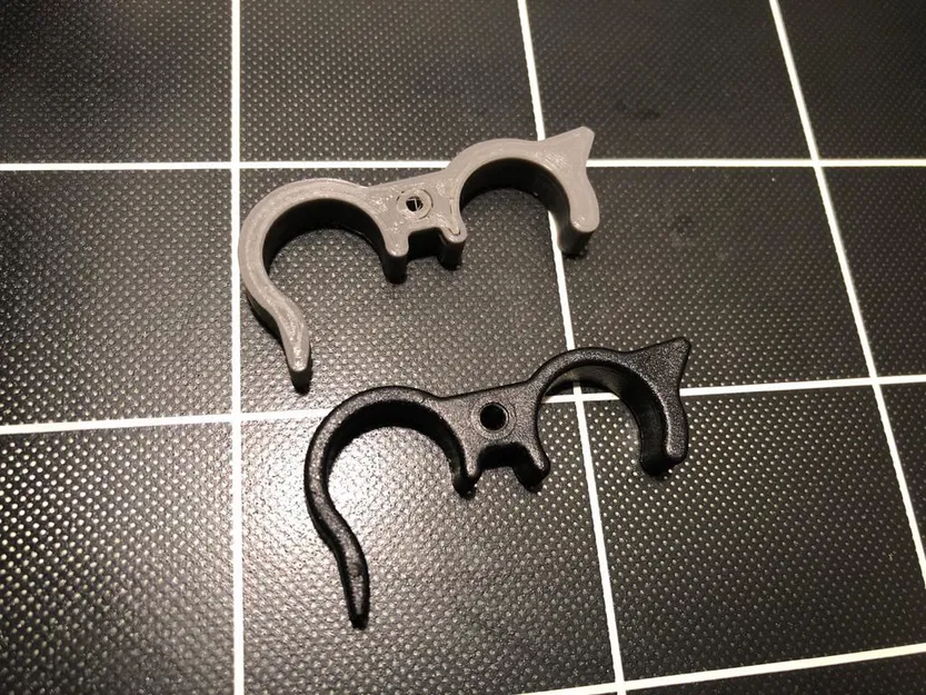 Mảnh kẹp thay thế cho chân máy Manfrotto - Image 1