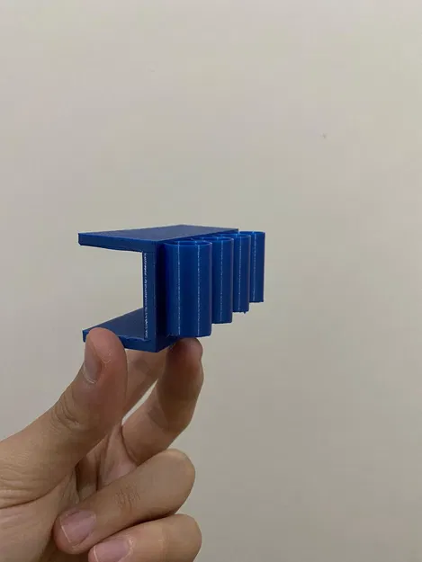 Kẹp giữ dây cáp gắn cạnh bàn & tủ đầu giường - Image 4