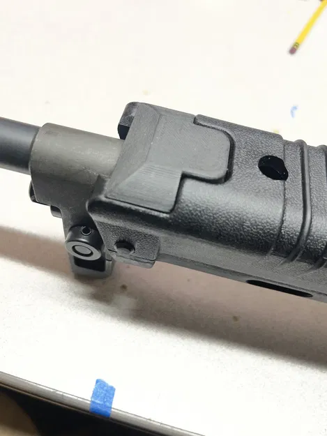 Miếng chặn khe lưỡi lê cho ốp tay Wolf T91 - Image 1