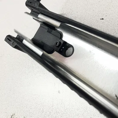 Miếng chặn khe lưỡi lê cho ốp tay Wolf T91