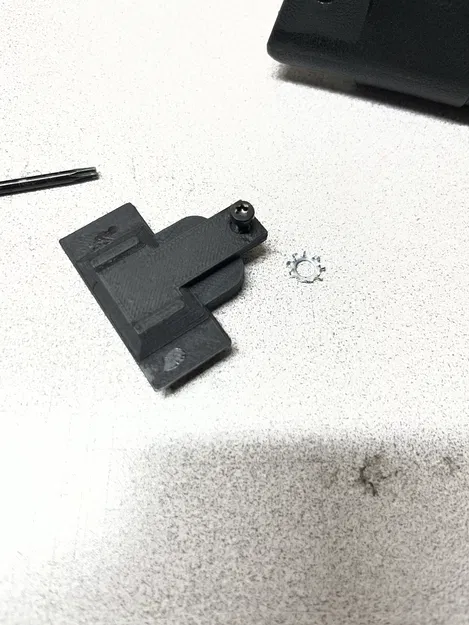 Miếng chặn khe lưỡi lê cho ốp tay Wolf T91 - Image 9