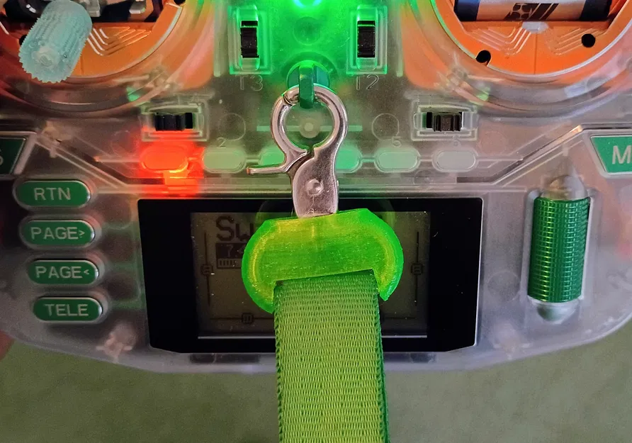 Bọc bảo vệ khóa dây đeo Ethix giúp chống trầy xước màn hình điều khiển - Image 1