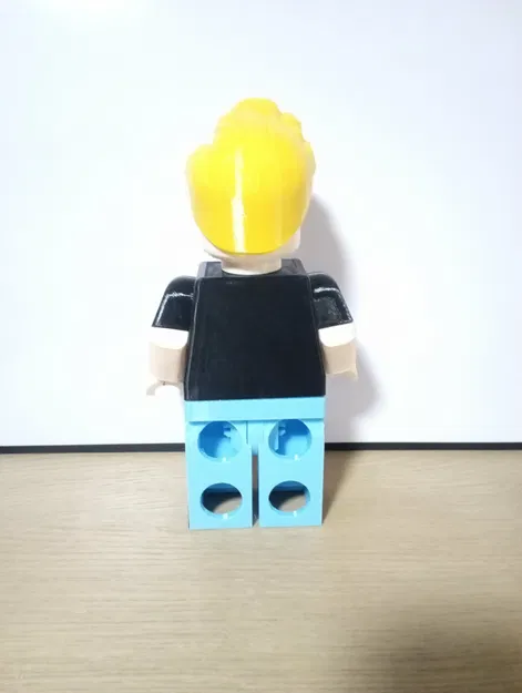 Mô hình Johnny Bravo Giant Minifig - In 3D sáng tạo cho người hâm mộ - Image 3