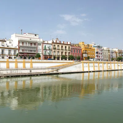 Mô hình bản đồ 3D thành phố Sevilla: Triana, Torre del Oro, Maestranza và Nhà thờ chính tòa