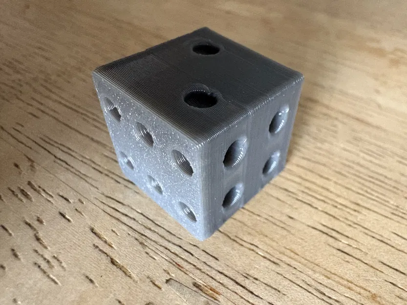 Bộ xúc xắc 3D đơn giản, dễ in tại nhà - Image 1