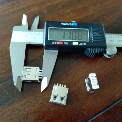 Hướng dẫn lắp cổng USB phía trước cho Top Cover Adapter trên Snapmaker U1