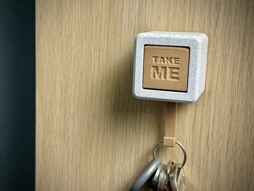 Móc Treo Chìa Khóa Thông Minh Tự Xoay - Image 1