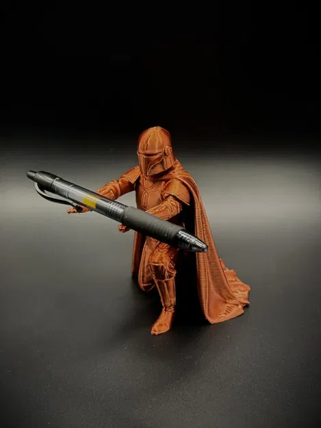 Mô hình đế cắm bút Mandalorian 3D! - Image 1