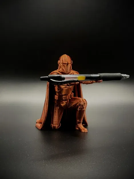 Mô hình đế cắm bút Mandalorian 3D! - Image 4