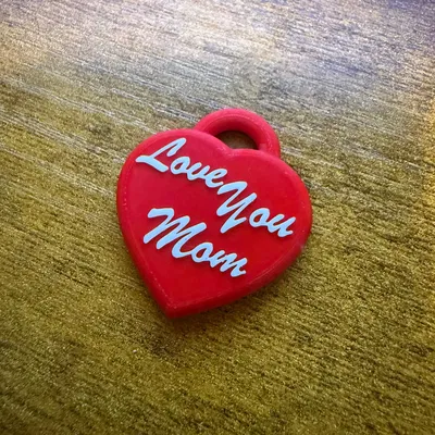 Mặt dây chuyền hình trái tim cho ngày của Mẹ