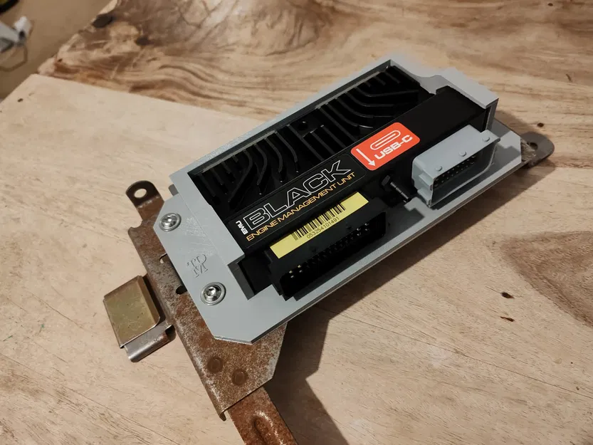 Giá đỡ EMU Black cho Nissan Micra K11 (vị trí ECU coilpack) - Image 1