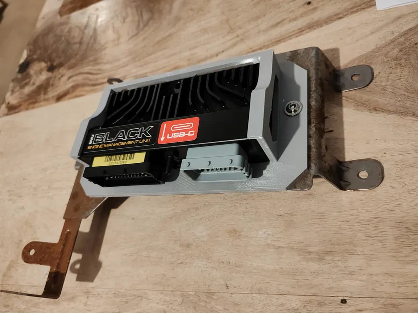 Giá đỡ EMU Black cho Nissan Micra K11 (vị trí ECU coilpack) - Image 2