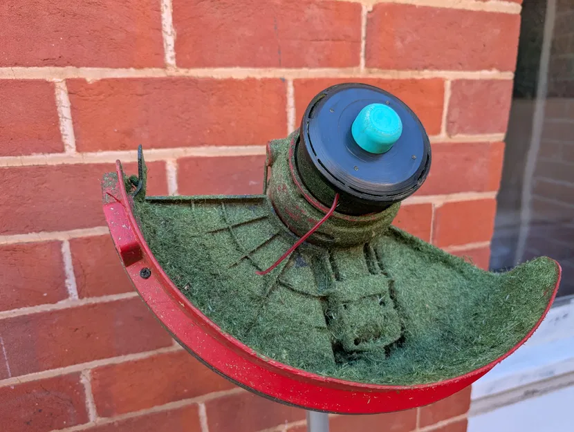 Ống cước máy cắt cỏ Ozito (Ozito Line Trimmer Spool) - Image 1