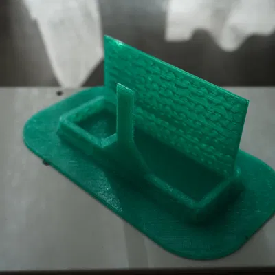 Chân đế dựng đứng tiết kiệm diện tích cho Ubiquiti EdgeRouter PoE