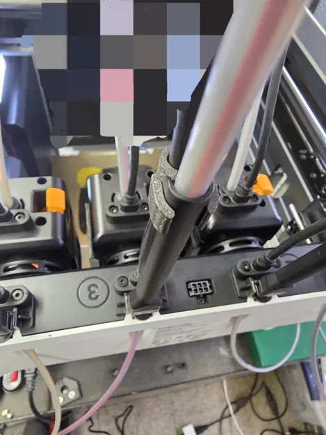 Kẹp hỗ trợ ống Bowden kết hợp kẹp USB-C cho Snapmaker U1 - Image 1