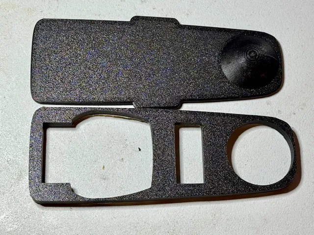 Miếng che bảng điều khiển cửa sổ RAM Promaster giúp bảo vệ khi chở thú cưng - Image 3