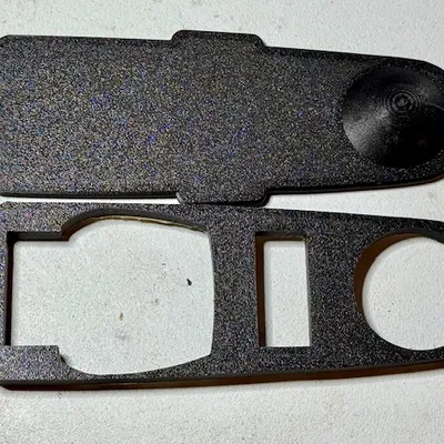 Miếng che bảng điều khiển cửa sổ RAM Promaster giúp bảo vệ khi chở thú cưng