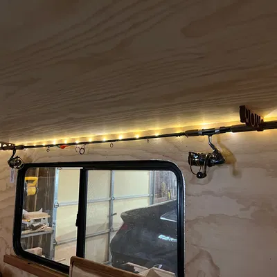 Giá treo cần câu 3D treo trần xe cắm trại tiện lợi