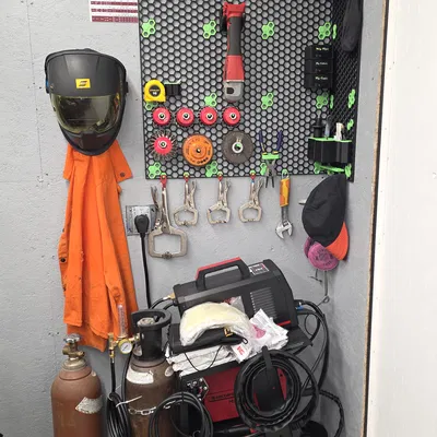 Giá treo máy mài M18 cho bảng HSW chuyên dụng