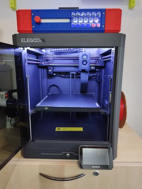 Elegoo Centauri Carbon: Khung nâng (riser) chắc chắn và tiện lợi - Image 2