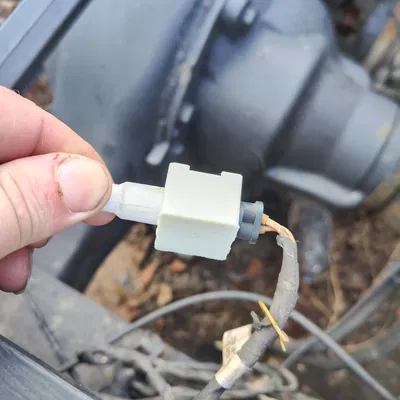 Kẹp giữ cảm biến tốc độ ABS 801538 cho xe tải hạng nặng