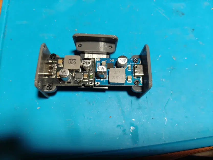 Khung giữ cho mạch sạc CKCS U1E (HW-774) PD/QC/SCP - Image 1