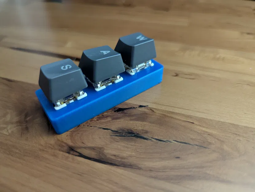 Móc khóa/Fidget gắn switch bàn phím cơ (Lưng kín) - Image 1