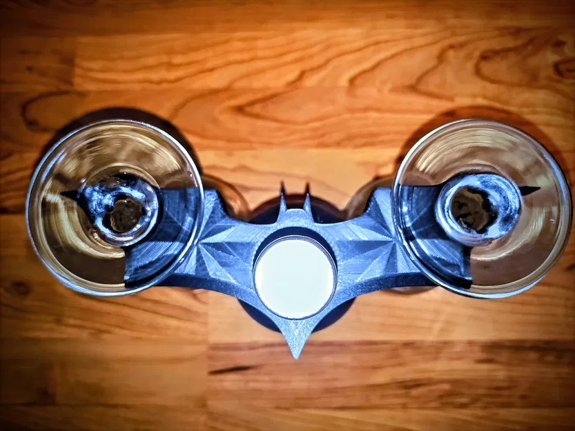 Giá đỡ rượu vang Dark Knight Winerang Centerpiece - Image 6