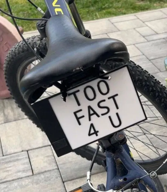 Bảng số "too fast 4 u" cho xe đạp địa hình / e-bike - Image 1