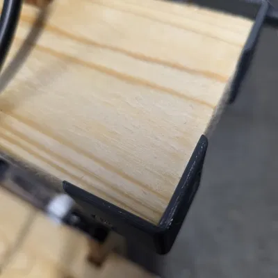 Miếng bọc bảo vệ góc tấm gỗ