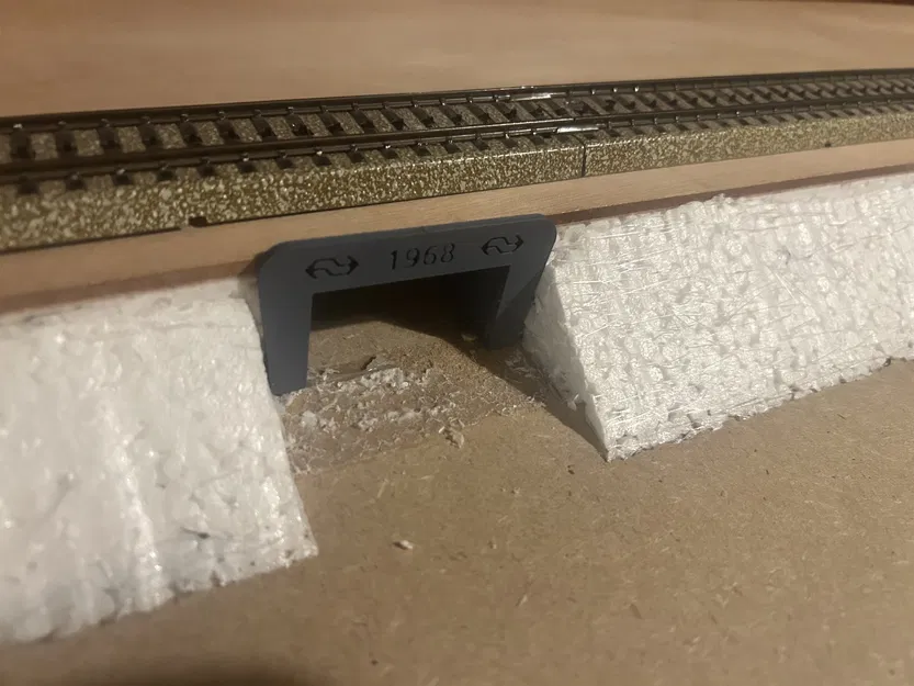 Mô hình đường hầm đi bộ dẫn lên sân ga H0 tỉ lệ 1:87 - Image 1