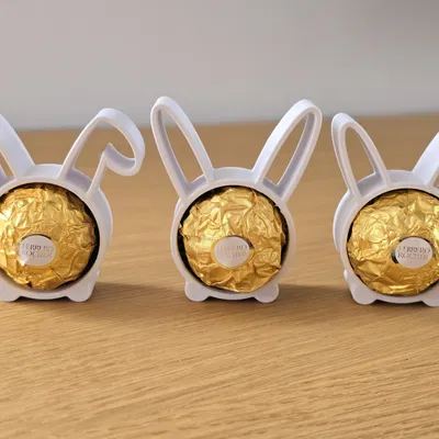 Bộ Quà Tặng Chú Thỏ Phục Sinh Rocher Đầy Đủ