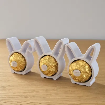 Bộ Quà Tặng Chú Thỏ Phục Sinh Rocher Đầy Đủ