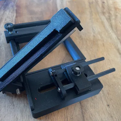 Dụng cụ cắt ống co nhiệt (Heatshrink tube cutter)