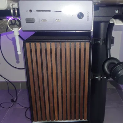 Giá treo 3D Ugreen Revodok Pro gắn dưới mặt bàn cực gọn