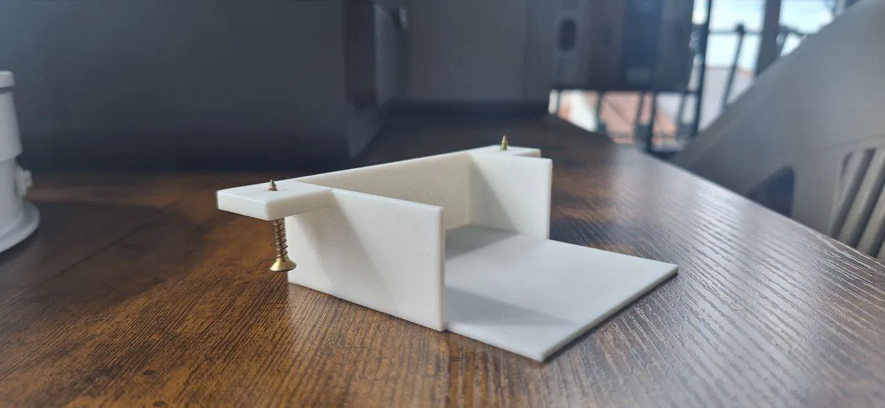 Giá đỡ cục sạc Macbook treo tường gọn gàng cho bàn làm việc - Image 3