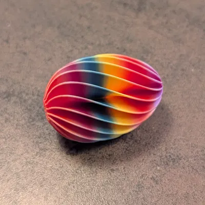 Trứng Phục sinh treo trang trí thiết kế Lamellae độc đáo