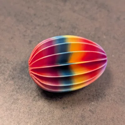 Trứng Phục sinh treo trang trí thiết kế Lamellae độc đáo