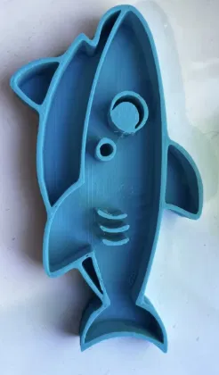 Khay 3D tạo hình cá mập cho bé chơi hộp cảm giác (Sensory Bin) - Image 2