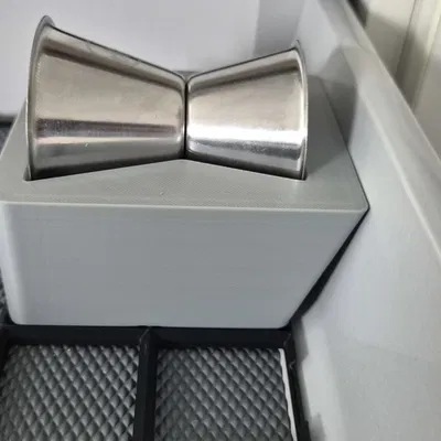 Gridfinity jigger (loại vát cạnh)