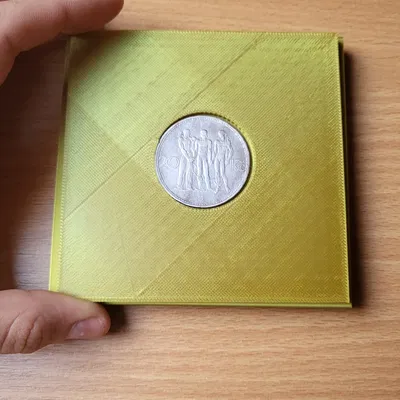 Hộp bảo vệ đa năng cho tiền xu cổ (đường kính lên đến 35mm)